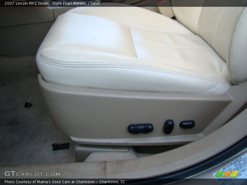 Dune Pearl Metallic / Sand 2007 Lincoln MKZ Sedan