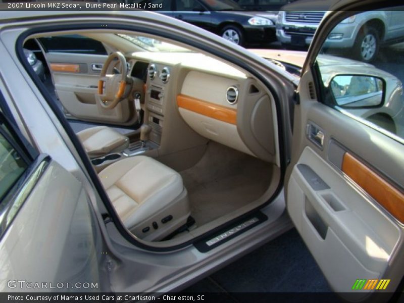 Dune Pearl Metallic / Sand 2007 Lincoln MKZ Sedan
