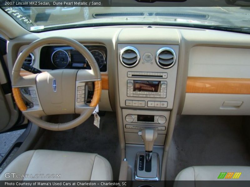 Dune Pearl Metallic / Sand 2007 Lincoln MKZ Sedan