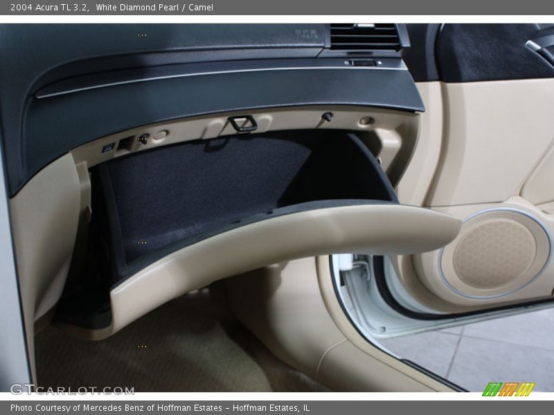 White Diamond Pearl / Camel 2004 Acura TL 3.2