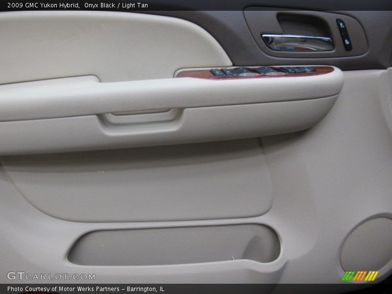 Onyx Black / Light Tan 2009 GMC Yukon Hybrid