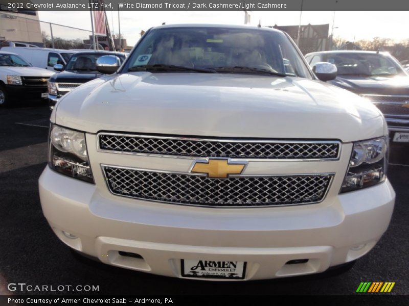 White Diamond Tricoat / Dark Cashmere/Light Cashmere 2012 Chevrolet Avalanche LTZ 4x4