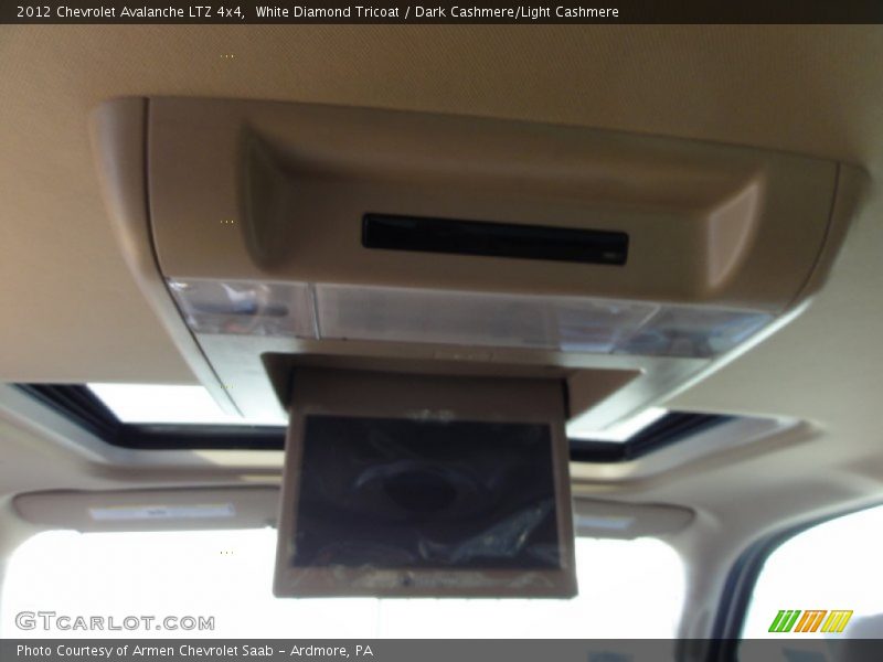 White Diamond Tricoat / Dark Cashmere/Light Cashmere 2012 Chevrolet Avalanche LTZ 4x4