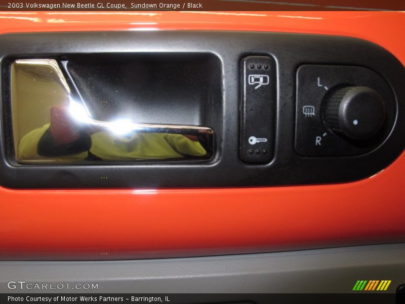 Controls of 2003 New Beetle GL Coupe