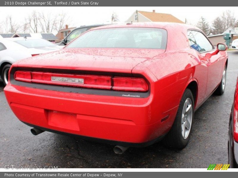 TorRed / Dark Slate Gray 2010 Dodge Challenger SE