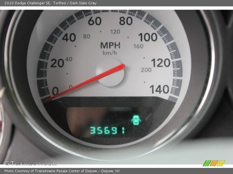 TorRed / Dark Slate Gray 2010 Dodge Challenger SE