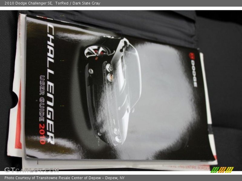 TorRed / Dark Slate Gray 2010 Dodge Challenger SE