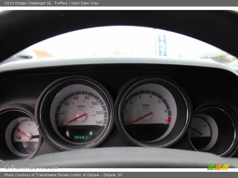 TorRed / Dark Slate Gray 2010 Dodge Challenger SE