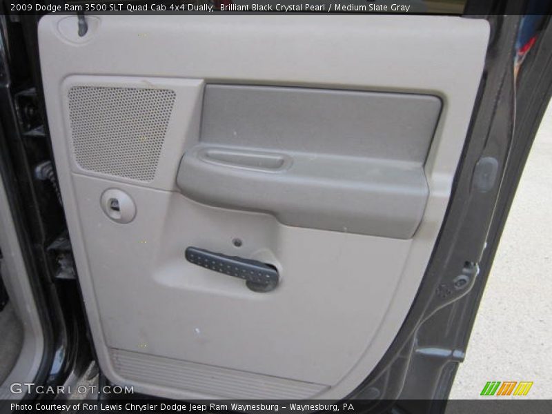 Brilliant Black Crystal Pearl / Medium Slate Gray 2009 Dodge Ram 3500 SLT Quad Cab 4x4 Dually