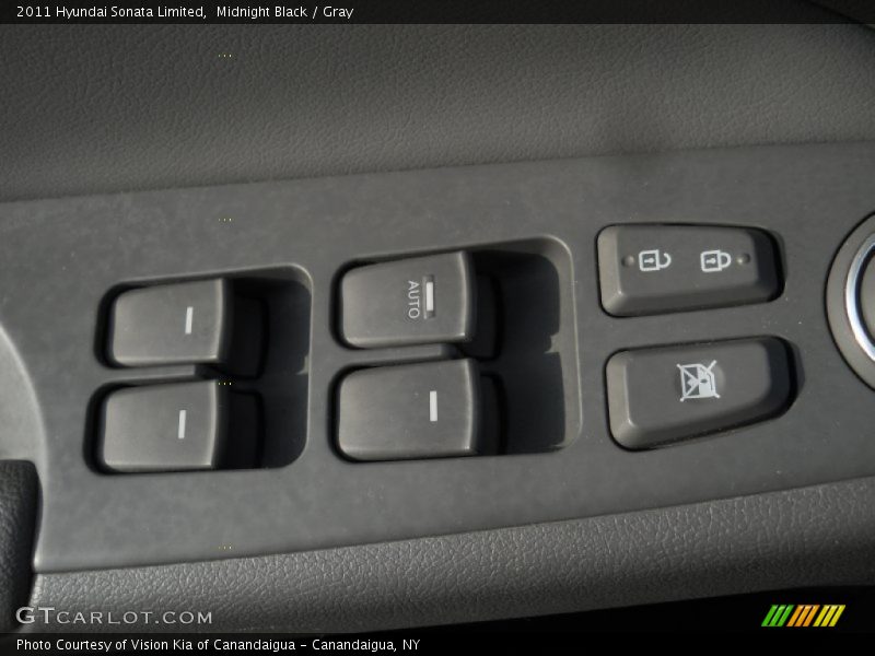 Midnight Black / Gray 2011 Hyundai Sonata Limited