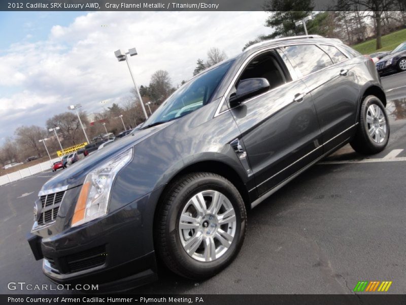 Gray Flannel Metallic / Titanium/Ebony 2012 Cadillac SRX Luxury AWD