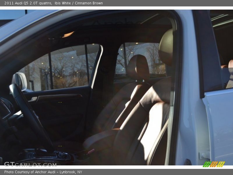 Ibis White / Cinnamon Brown 2011 Audi Q5 2.0T quattro