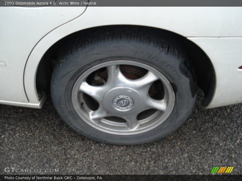 Arctic White / Neutral 2001 Oldsmobile Aurora 4.0