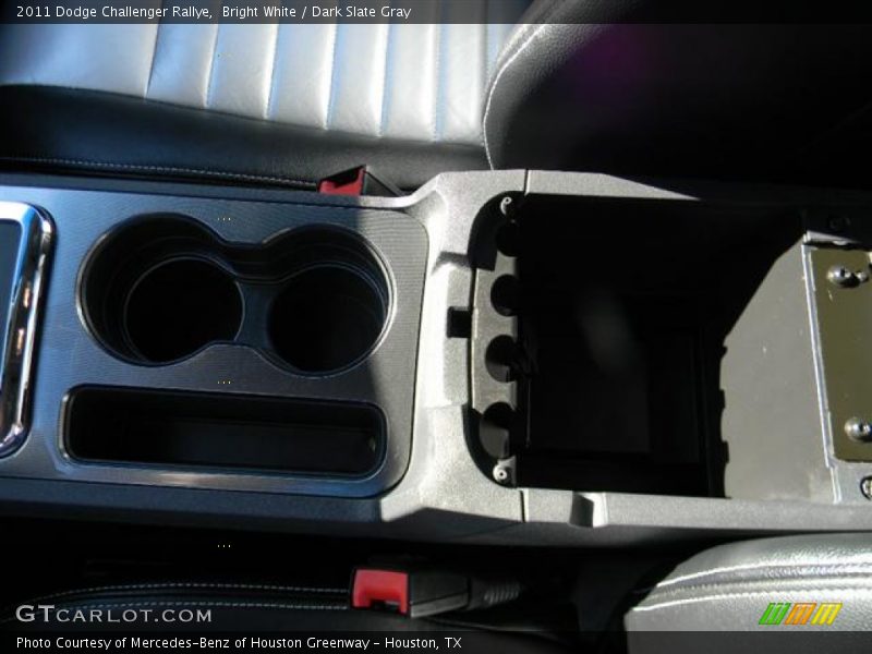 Bright White / Dark Slate Gray 2011 Dodge Challenger Rallye