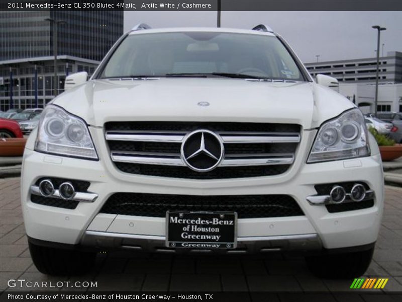 Arctic White / Cashmere 2011 Mercedes-Benz GL 350 Blutec 4Matic