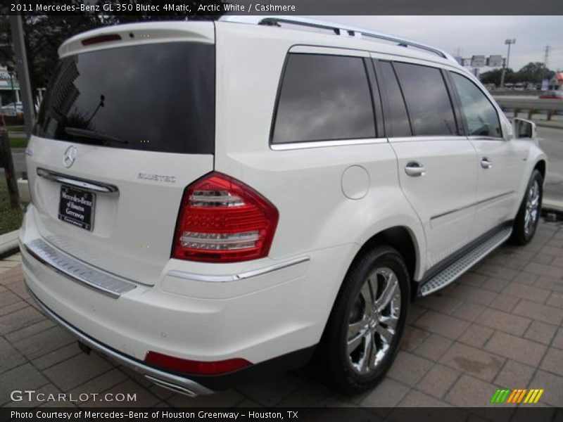 Arctic White / Cashmere 2011 Mercedes-Benz GL 350 Blutec 4Matic