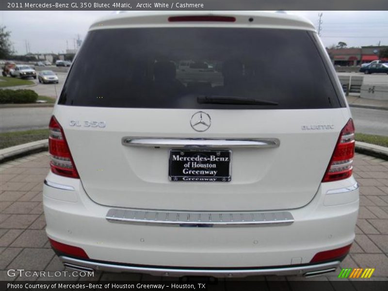 Arctic White / Cashmere 2011 Mercedes-Benz GL 350 Blutec 4Matic