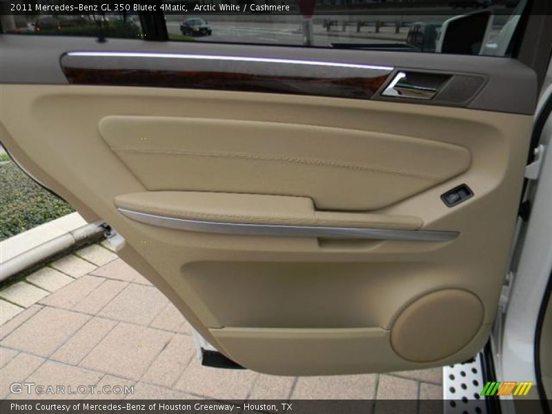 Arctic White / Cashmere 2011 Mercedes-Benz GL 350 Blutec 4Matic
