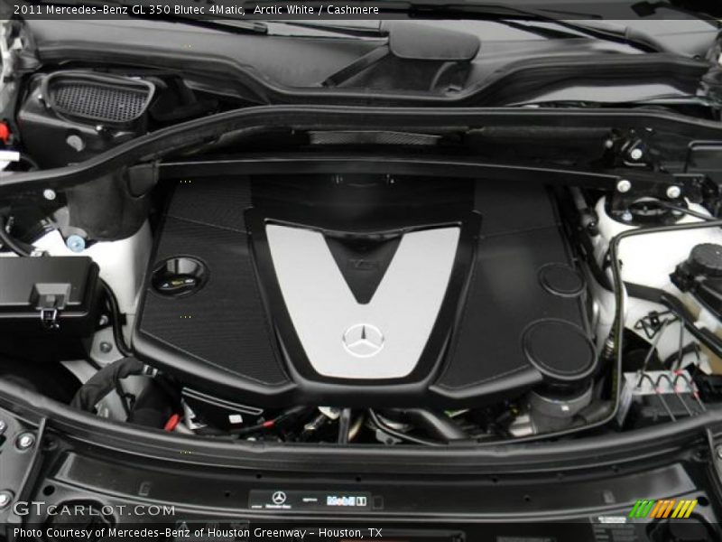 Arctic White / Cashmere 2011 Mercedes-Benz GL 350 Blutec 4Matic