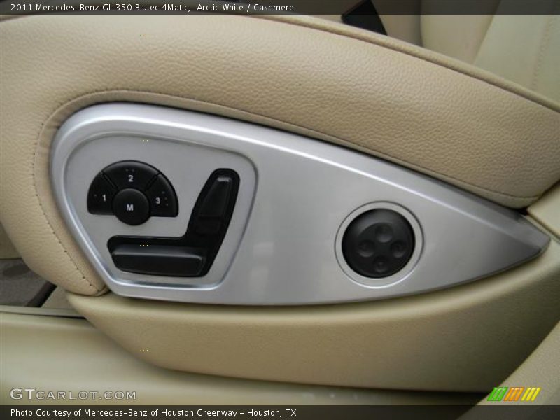Arctic White / Cashmere 2011 Mercedes-Benz GL 350 Blutec 4Matic
