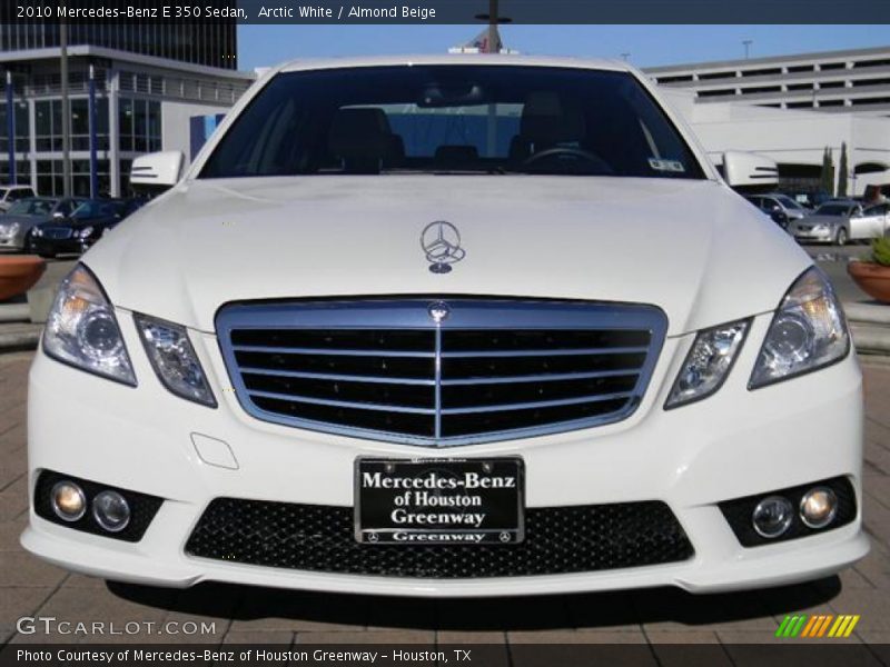 Arctic White / Almond Beige 2010 Mercedes-Benz E 350 Sedan