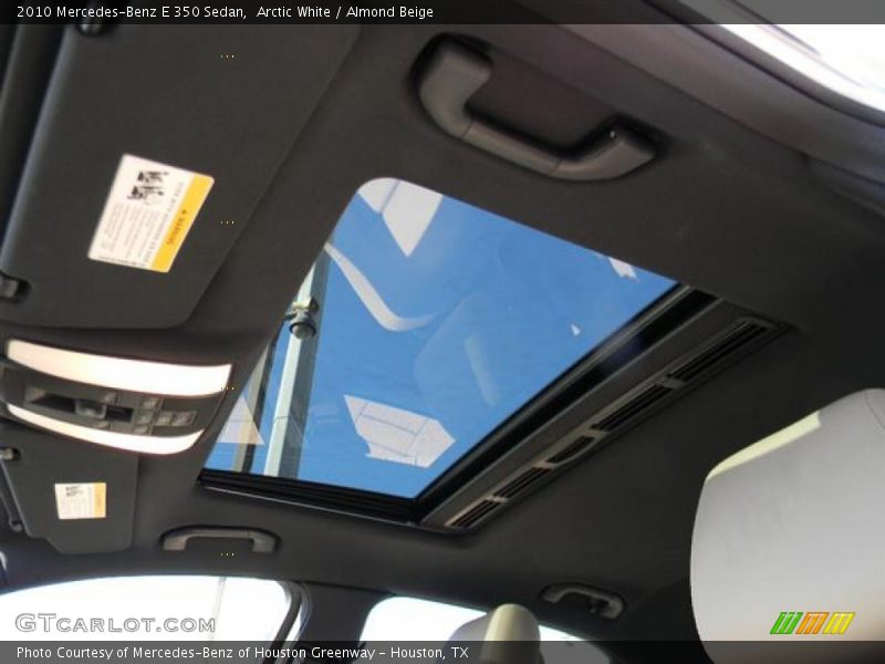 Arctic White / Almond Beige 2010 Mercedes-Benz E 350 Sedan
