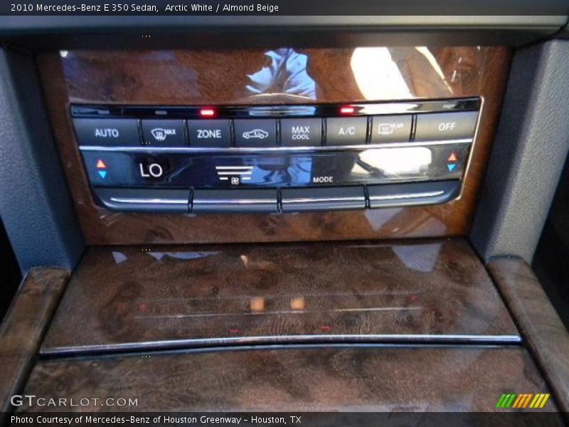 Arctic White / Almond Beige 2010 Mercedes-Benz E 350 Sedan