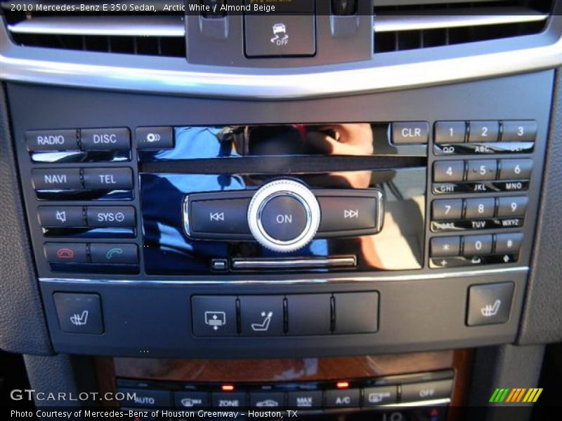 Arctic White / Almond Beige 2010 Mercedes-Benz E 350 Sedan