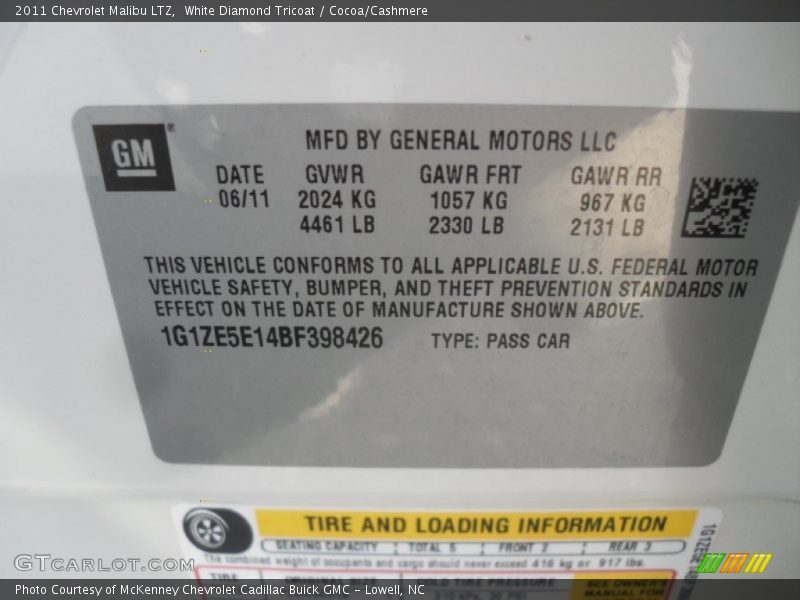 White Diamond Tricoat / Cocoa/Cashmere 2011 Chevrolet Malibu LTZ