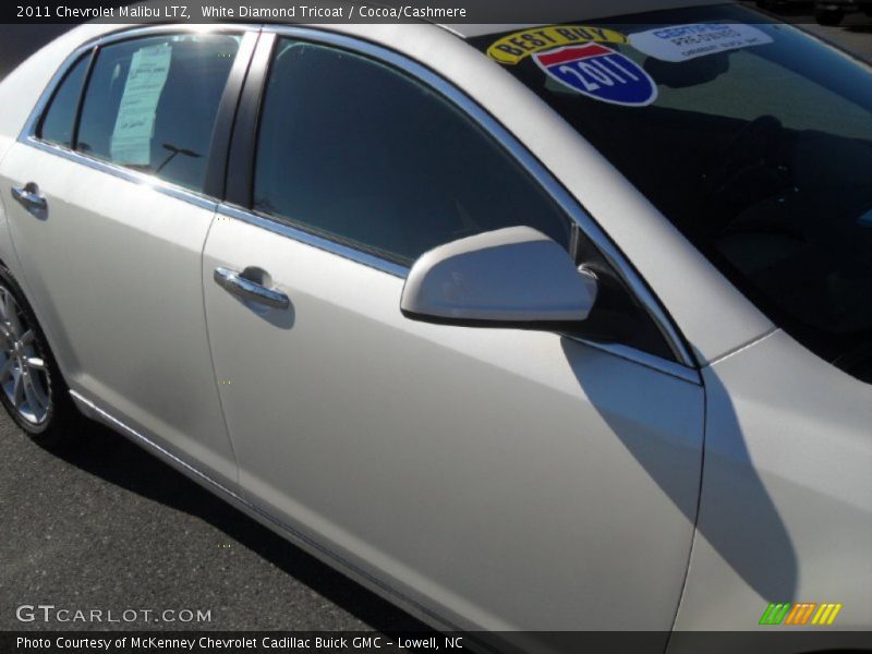 White Diamond Tricoat / Cocoa/Cashmere 2011 Chevrolet Malibu LTZ