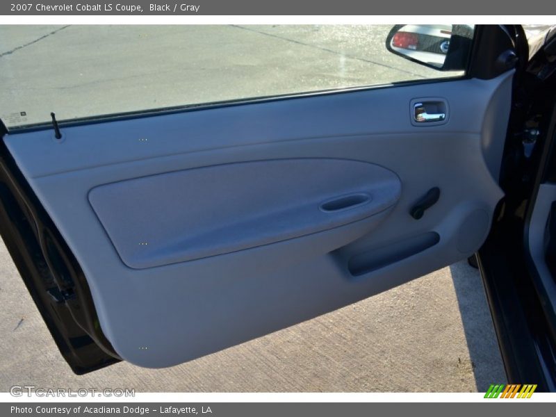 Black / Gray 2007 Chevrolet Cobalt LS Coupe