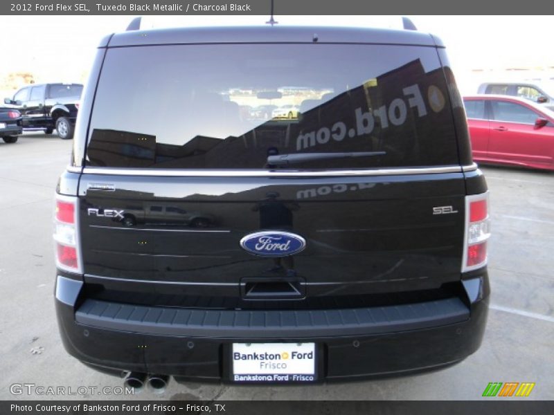 Tuxedo Black Metallic / Charcoal Black 2012 Ford Flex SEL