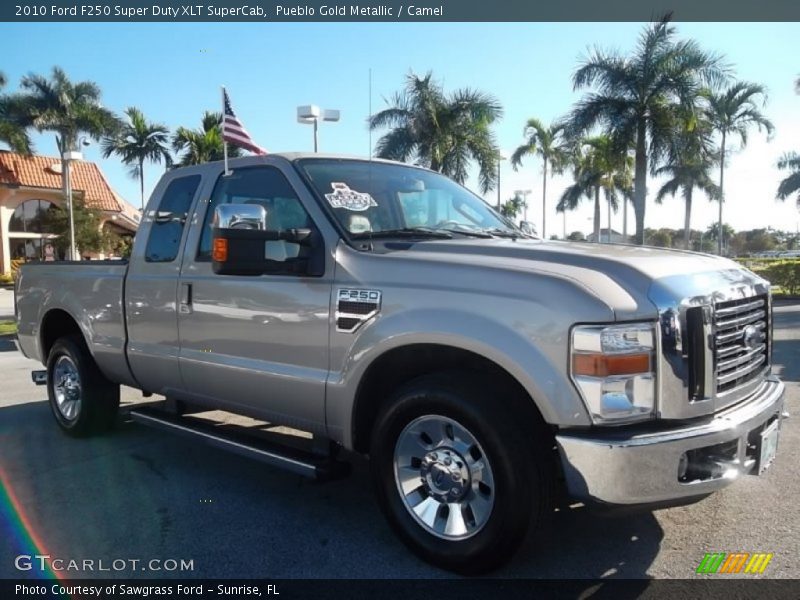 Front 3/4 View of 2010 F250 Super Duty XLT SuperCab