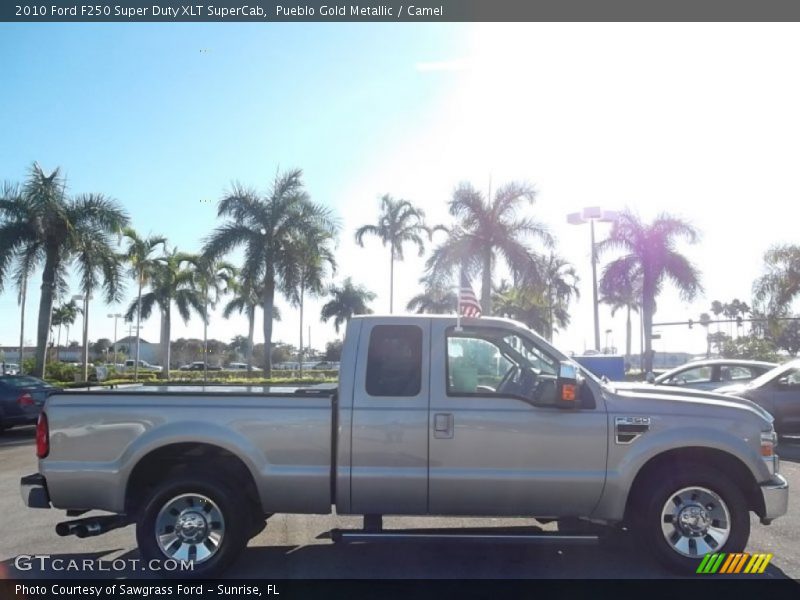Pueblo Gold Metallic / Camel 2010 Ford F250 Super Duty XLT SuperCab
