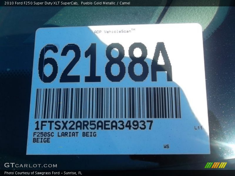 Info Tag of 2010 F250 Super Duty XLT SuperCab