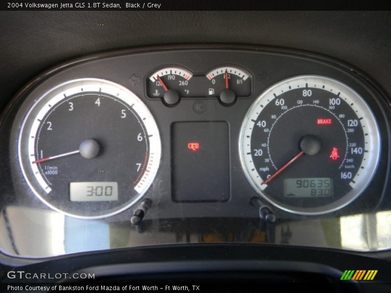 Black / Grey 2004 Volkswagen Jetta GLS 1.8T Sedan