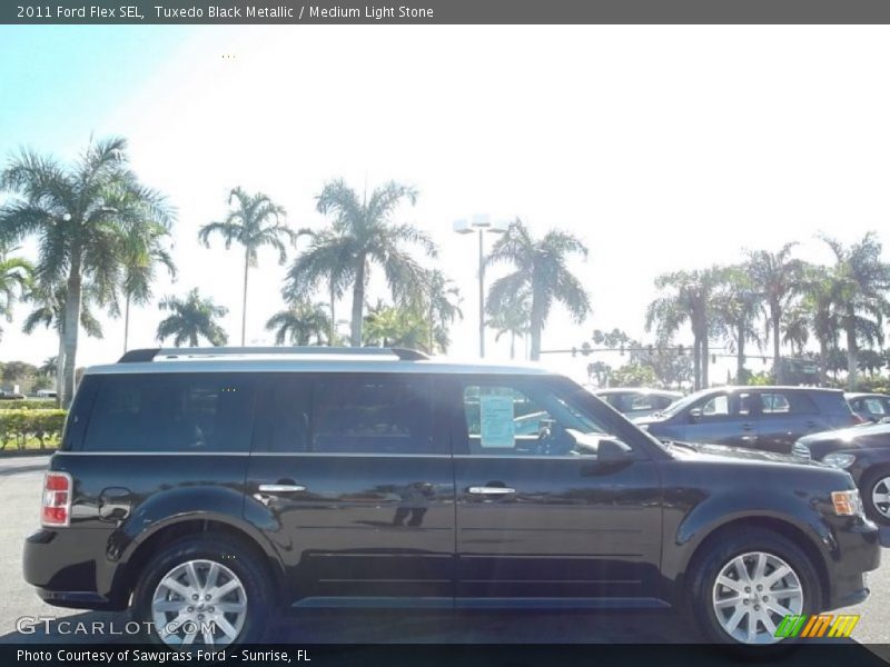 Tuxedo Black Metallic / Medium Light Stone 2011 Ford Flex SEL