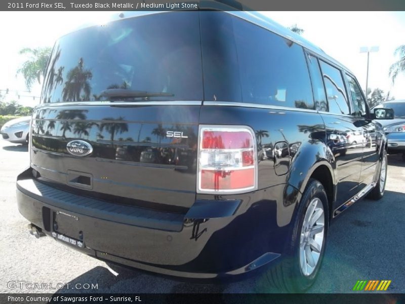 Tuxedo Black Metallic / Medium Light Stone 2011 Ford Flex SEL