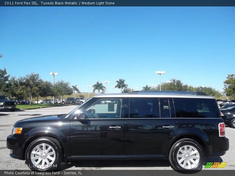 Tuxedo Black Metallic / Medium Light Stone 2011 Ford Flex SEL