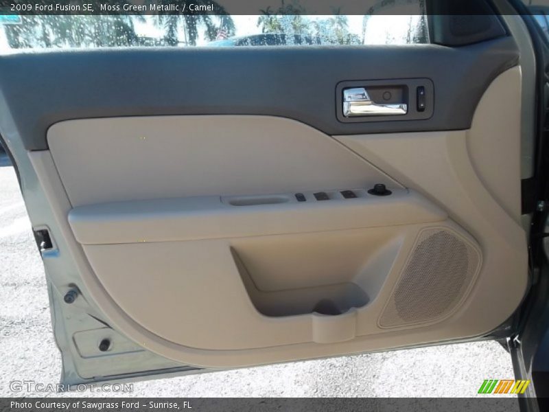 Moss Green Metallic / Camel 2009 Ford Fusion SE