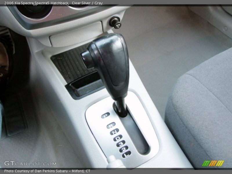 Clear Silver / Gray 2006 Kia Spectra Spectra5 Hatchback