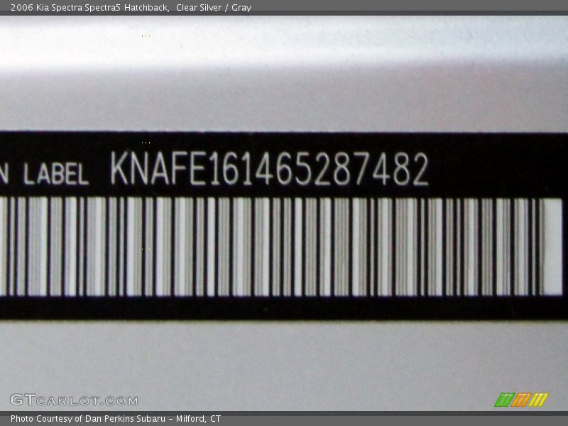 Clear Silver / Gray 2006 Kia Spectra Spectra5 Hatchback