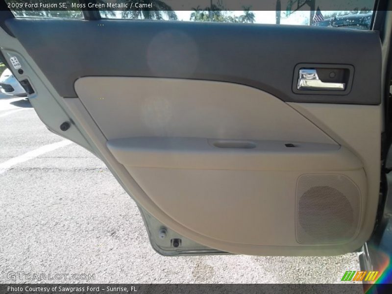Moss Green Metallic / Camel 2009 Ford Fusion SE