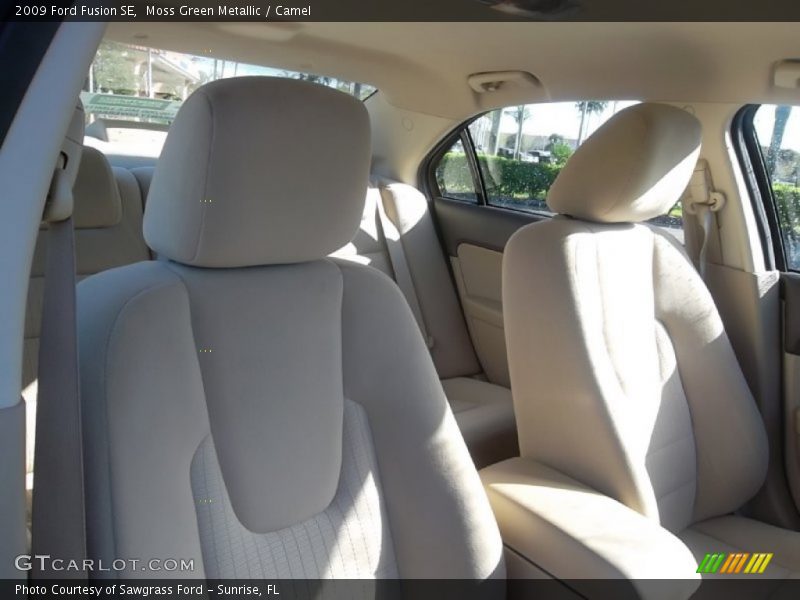 Moss Green Metallic / Camel 2009 Ford Fusion SE
