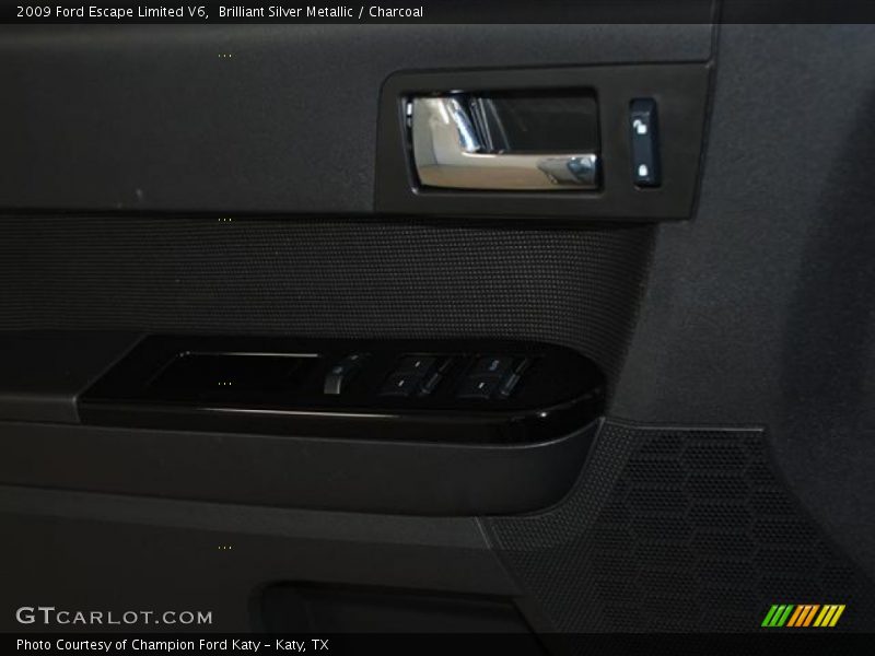 Brilliant Silver Metallic / Charcoal 2009 Ford Escape Limited V6