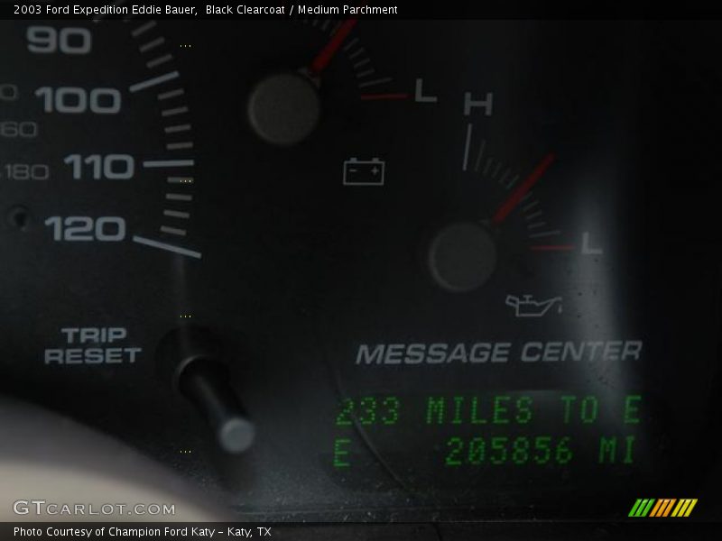 Black Clearcoat / Medium Parchment 2003 Ford Expedition Eddie Bauer