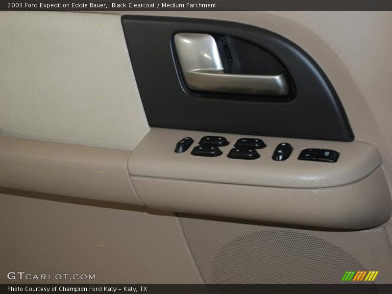 Black Clearcoat / Medium Parchment 2003 Ford Expedition Eddie Bauer