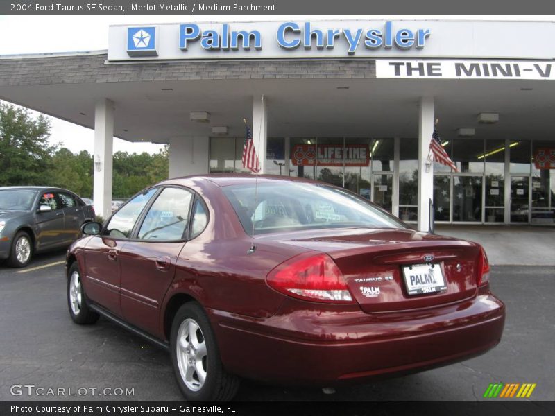 Merlot Metallic / Medium Parchment 2004 Ford Taurus SE Sedan