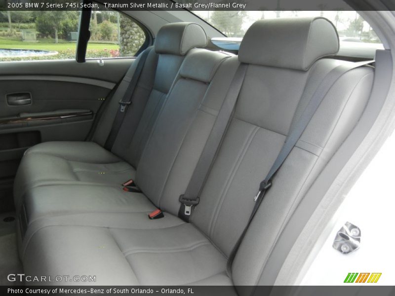  2005 7 Series 745i Sedan Basalt Grey/Flannel Grey Interior