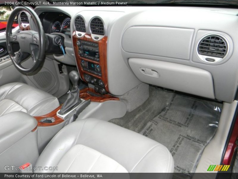 Monterey Maroon Metallic / Medium Pewter 2004 GMC Envoy SLT 4x4